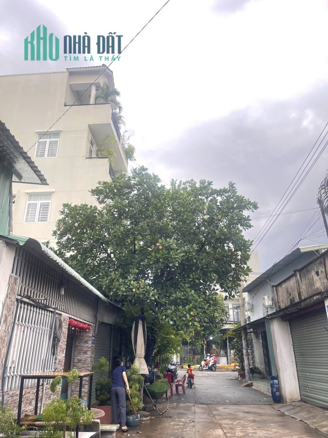 Siêu hiếm, Đất Vàng, Trung Tâm DĨ An, Quy hoạch 6 tầng, hẻm xe tải tránh, 404m, chỉ 10,3 tỷ.