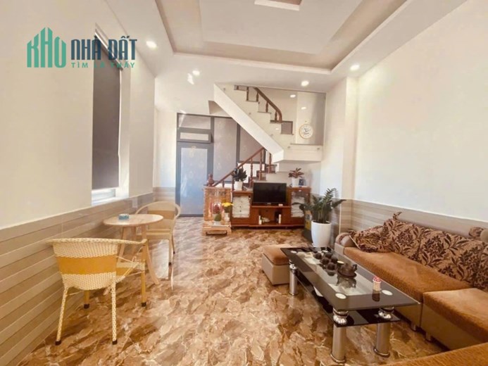 Cho thuê villa 5 phòng ngủ đường Mê Linh phường 9 Đà Lạt giá 17 triệu