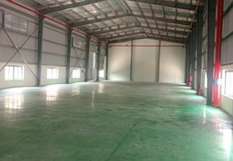 CHO THUÊ KHO XƯỞNG 900m² Tại KCN THANH LIÊM – PCCC Tự Động, Nền Epoxy