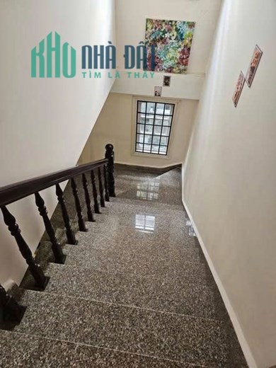 Cho thuê nhà nguyên căn Đường Hùng Vương, Phường 11, Đà Lạt