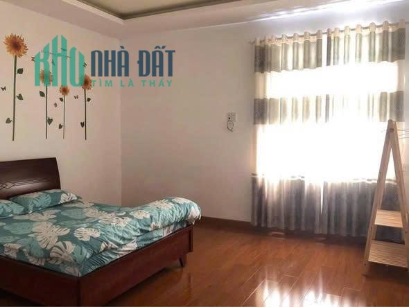 CHO THUÊ NHÀ 4 PHÒNG KHU GOLDEN HILLS P4 TP ĐÀ LẠT 14TR/THÁNG