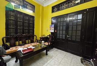 MẶT NGÕ 70 Ngọc Hà – 5 tầng 50m MT5m chỉ 10.9 tỷ - NGÕ NÔNG, LÔ GÓC RẤT THOÁNG SÁNG, SĐCC