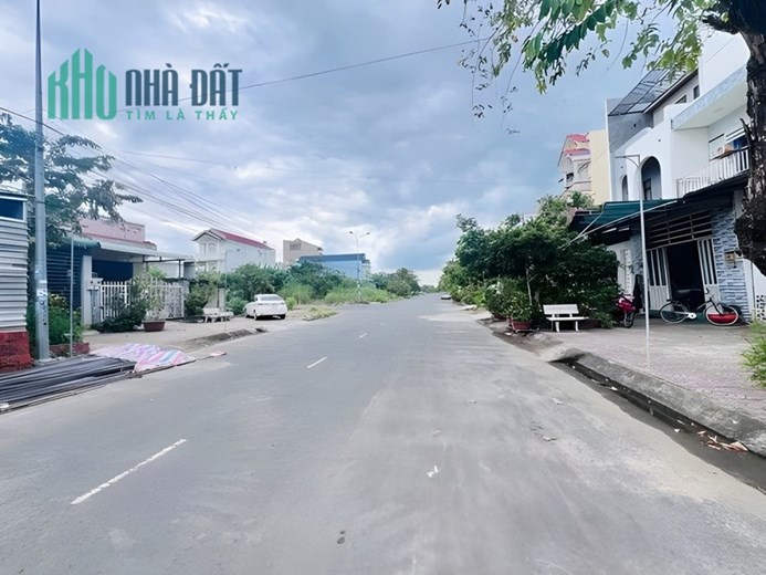 DO ĐẦU TƯ QUÁ NHIỀU, QUYẾT ĐỊNH BÁN LỖ 30%, ĐANG KINH DOANH, DÒNG TIỀN 50TR, PHÙ HỢP ĐẦU TƯ KS, NN