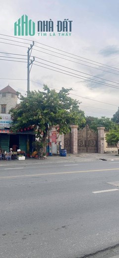 Bán dãy trọ, Đường DT743C, Tân Đông Hiệp, Dĩ An,160m, 2 tầng, 9 ngủ, xe hơi, chỉ 4,8 tỷ.