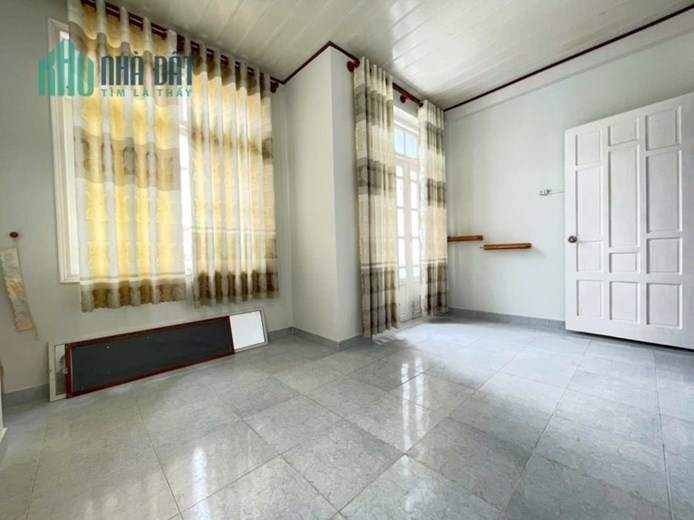 Cho thuê nhà 3 phòng 10 triệu/tháng phường 9 Đà Lạt