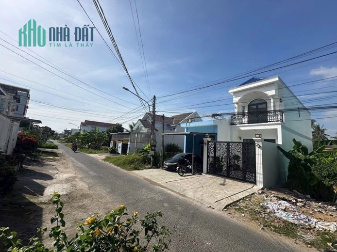 Bán nhà lầu mặt tiền đường Phùng Há,phường Trung An,Đồng Tháp