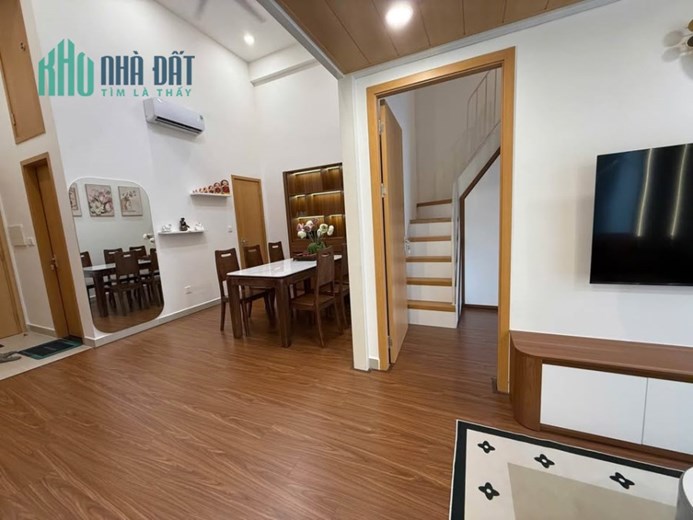 cần bán căn hộ 3 ngủ giá 1.6 tỷ dòng tiền gần 10tr/tháng