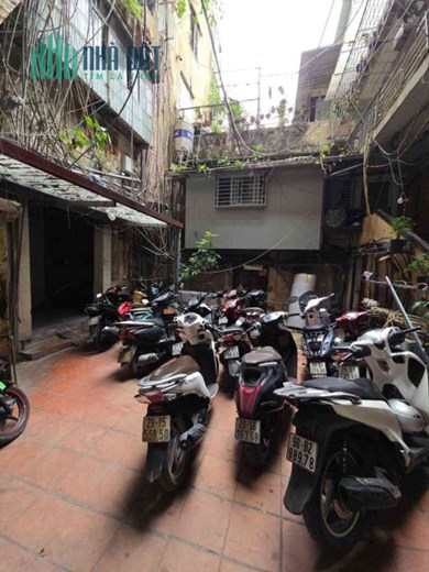 Trần Hưng Đạo - CĂN HỘ THOÁNG SÁNG, ĐẦY ĐỦ NỘI THẤT – 30m_2.8 tỷ - SÂN RỘNG ĐỂ XE, SĐCC