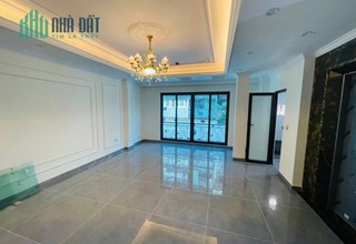 Chính chủ cần bán gấp nhà 462 Đường Bưởi Vĩnh Phúc Hoàng Hoa Thám Ba Đình DT 52 m2 giá 32,9 tỷ