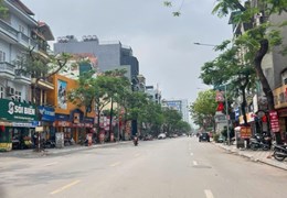 BÁN TÒA NHÀ 11 TẦNG CÓ HẦM MẶT PHỐ QUẬN BA ĐÌNH  CHO THUÊ 900 TRIỆU/ THÁNG  DT  450 mv GIÁ 400 TỶ
