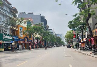 BÁN TÒA NHÀ 11 TẦNG CÓ HẦM MẶT PHỐ QUẬN BA ĐÌNH  CHO THUÊ 900 TRIỆU/ THÁNG  DT  450 mv GIÁ 400 TỶ