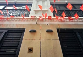 Bán Toà CHDV  xây 7 tầng lô góc,Nguyễn Khang,  Yên Hòa, quận Cầu Giấy.  Diện tích: 180m²  GIÁ 56 TỶ