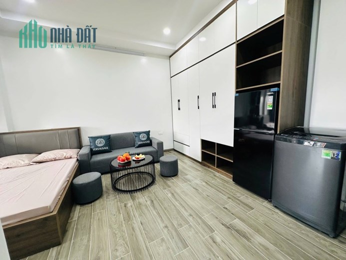 Bán Toà Apartment xây mới 9 Tầng    Hoàng Quốc Việt, Cầu Giấy. Diện tích: 180m2   giá 72 tỷ