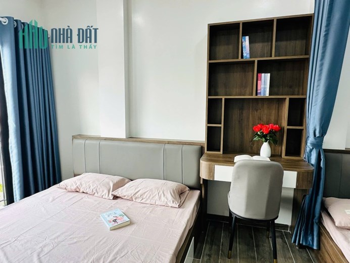 Bán Toà Apartment xây mới 9 Tầng    Hoàng Quốc Việt, Cầu Giấy. Diện tích: 180m2   giá 72 tỷ
