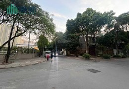 BÁN TÒA NHÀ LÔ GÓC MẶT PHỐ KHU TRẦN THÁI TÔNG – TRÁI TIM CẦU GIẤY Diện tích: 210m²  GIÁ 135 TỶ