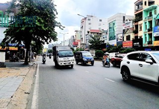 Mặt tiền đường Cộng Hòa, Phường 13, Tân Bình, 80m, 3 tầng, chỉ 18,3 tỷ, kinh doanh, Văn phòng..