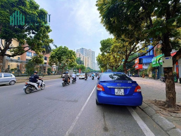 CHÍNH CHỦ CẦN BÁN GẤP – TÒA NHÀ MẶT PHỐ VŨ PHẠM HÀM, CẦU GIẤY Diện tích: 150m² GIÁ 110 TỶ