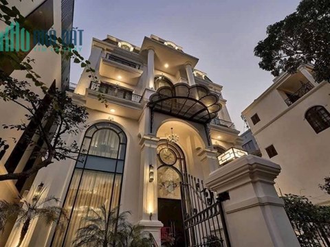 SIÊU PHẨM BIỆT THỰ LIỀN KỀ VƯỜN ĐÀO – TÂY HỒ  Diện tích thực tế: 392m²  xây 5 tầng giá  280 tỷ