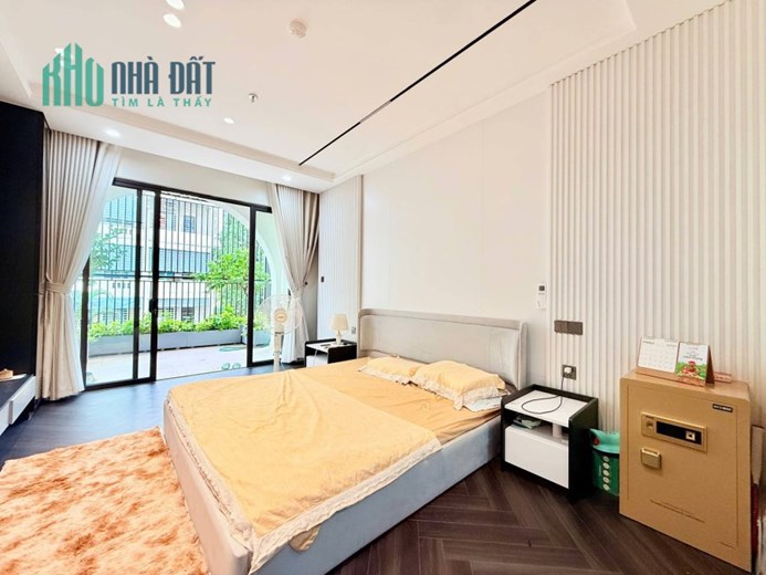 GIA ĐÌNH CẦN TIỀN GIẢI QUYẾT CÔNG VIỆC – BÁN GẤP NHÀ ĐẸP TRUNG TÂM CẦU GIẤY  DT 70 M2 GIÁ 33,8 TỶ