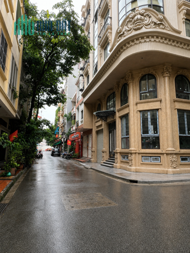 Bán nhà phân lô Quan Nhân 56m2, ô tô chạy vòng quanh, vỉa hè. Rất gần phố, vừa ở vừa kinh doanh