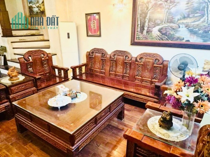 Bán nhà phân lô Quan Nhân 56m2, ô tô chạy vòng quanh, vỉa hè. Rất gần phố, vừa ở vừa kinh doanh