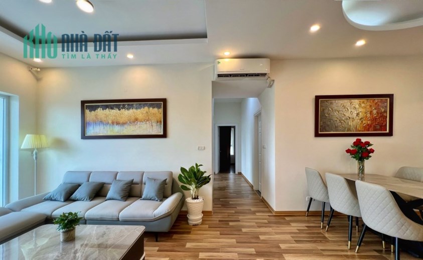 Bán chung cư F4- Trung Kính, 90m2, 7,4 tỷ- 0975118822