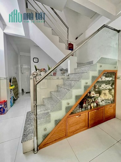 Bán nhà Trường Chinh, Phường 15, Tân Bình, Xe hơi, 4 tầng, chỉ 7,8 tỷ,