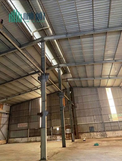 CHO THUÊ KHO XƯỞNG 900m2 Tại CẦU DIỄN, HÀ NỘI – Đường Xe Tải 10 Tấn