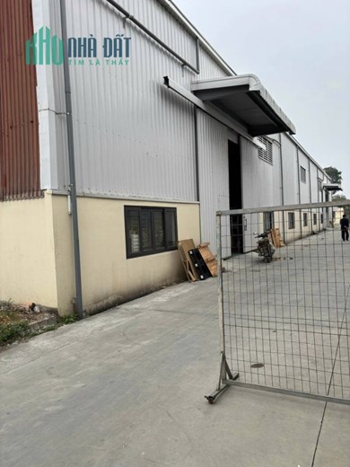 CHO THUÊ KHO XƯỞNG 900m2 Tại CẦU DIỄN, HÀ NỘI – Đường Xe Tải 10 Tấn
