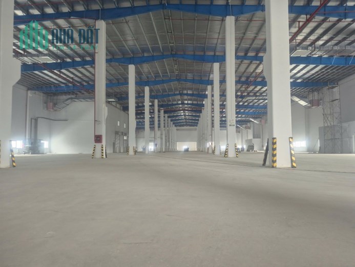 CHO THUÊ KHO XƯỞNG 2340m² KCN QUANG MINH - HÀ NỘI. PCCC Tự Động.