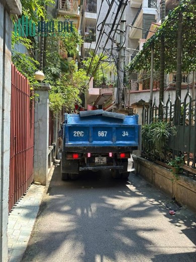 CHÍNH CHỦ CẦN BÁN GẤP NHÀ PHÂN LÔ Ô TÔ  VÕNG THỊ  TRÍCH SÀI  P BƯỞI  TÂY HỒ DT 80 M2 GIÁ 18,2 TỶ