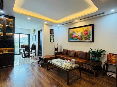 Bán chung cư cạnh Yên Hòa Parkview, 70m2, nhà đẹp! Giá 6,5 tỷ- 0975118822
