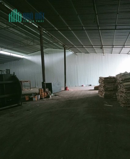 CHO THUÊ KHO XƯỞNG 1000M² TẠI XÃ QUANG MINH, HÀ NỘI – XE CONTAINER ĐỖ CỬA