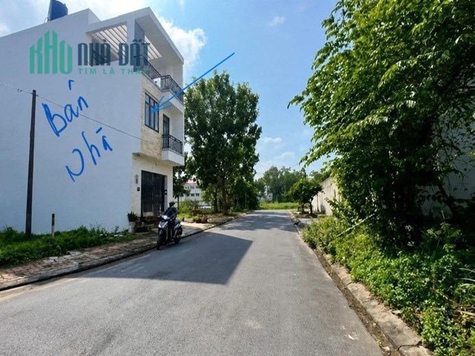 BÁN NHÀ KHU TĐC SÓC SƠN, PHÂN LÔ BÀN CỜ, SÁT VÀNH ĐAI 4, KCN SẠCH MINH TRÍ, PHÙ HỢP Ở, KD