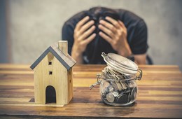 Mất ăn mất ngủ vì mua nhà đất không chính chủ