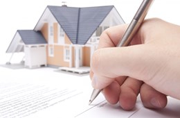 Hợp đồng mua bán đất bằng giấy viết tay có giá trị pháp lý không?