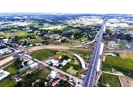 Long An thu hồi loạt dự án chậm tiến độ