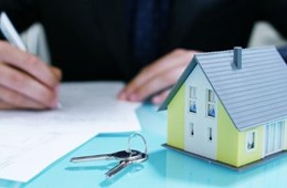 Mua nhà đất qua giấy ủy quyền: Dễ mất trắng như chơi!
