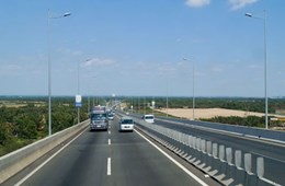 Đề xuất đầu tư cao tốc TP.HCM - Bình Phước