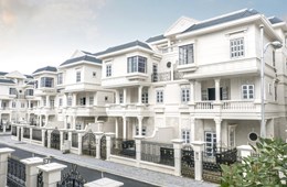 Dòng tiền của các chủ đầu tư bất động sản đang chảy ngược ra Bắc?