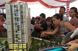 Bất động sản TPHCM: 'Sốt' khắp nơi