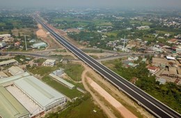 Tp.HCM xây dựng Đề án chuyển 5 huyện vùng ven lên quận
