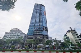 Summit Building có khả năng vượt khó để cán đích?