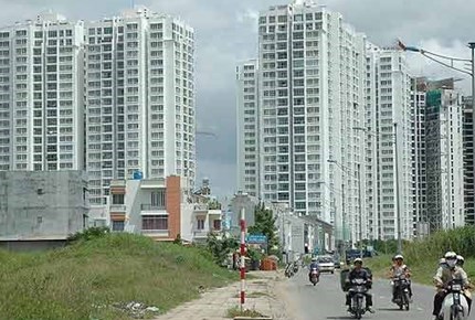 Petroland Quận 2