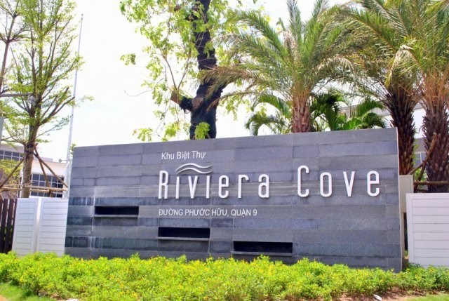 Riviera Cove