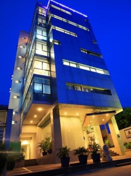 Cao ốc văn phòng V Building
