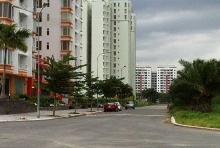 13E Phong Phú