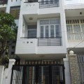 CẦN BÁN NHÀ MT HẺM XE HƠI HOÀNG DIỆU 4 TẦNG 8PN 6WC