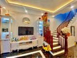 Hồ Đắc Di 100m 6 tầng nhà đẹp ở ngay, OTO, 3 thoáng, Mt 5m, Kd đỉnh 10 tỷ.