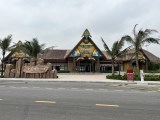 Cho thuê nhà hàng tại Vị trí đắc địa độc đáo nằm trong công viên Royal Wave Park
